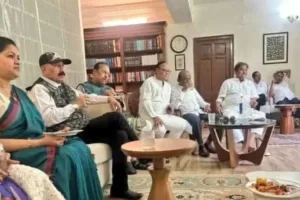 TMC Split: After MLAs, several Lok Sabha MPs meet CM Adhikari, BJP Bengal in-charge in Delhi