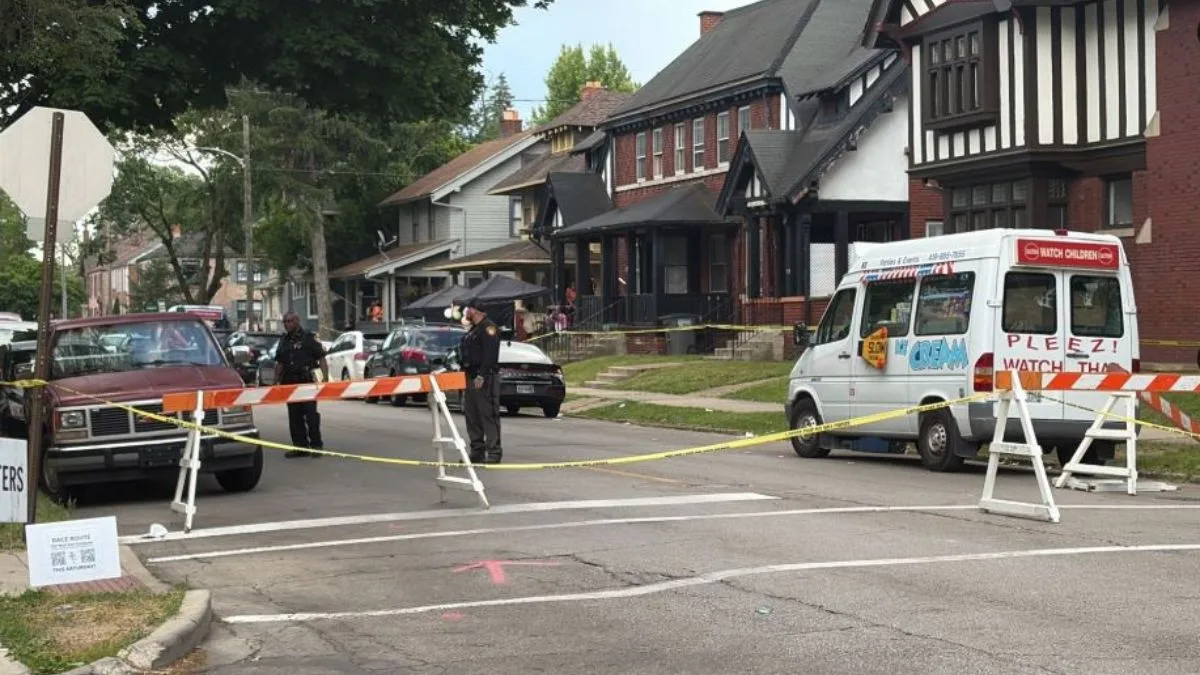 US: 12 shot near Ohio festival, gunmen still at large