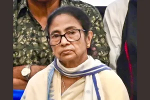 CID officials reach Mamata Banerjee’s residence in Kolkata