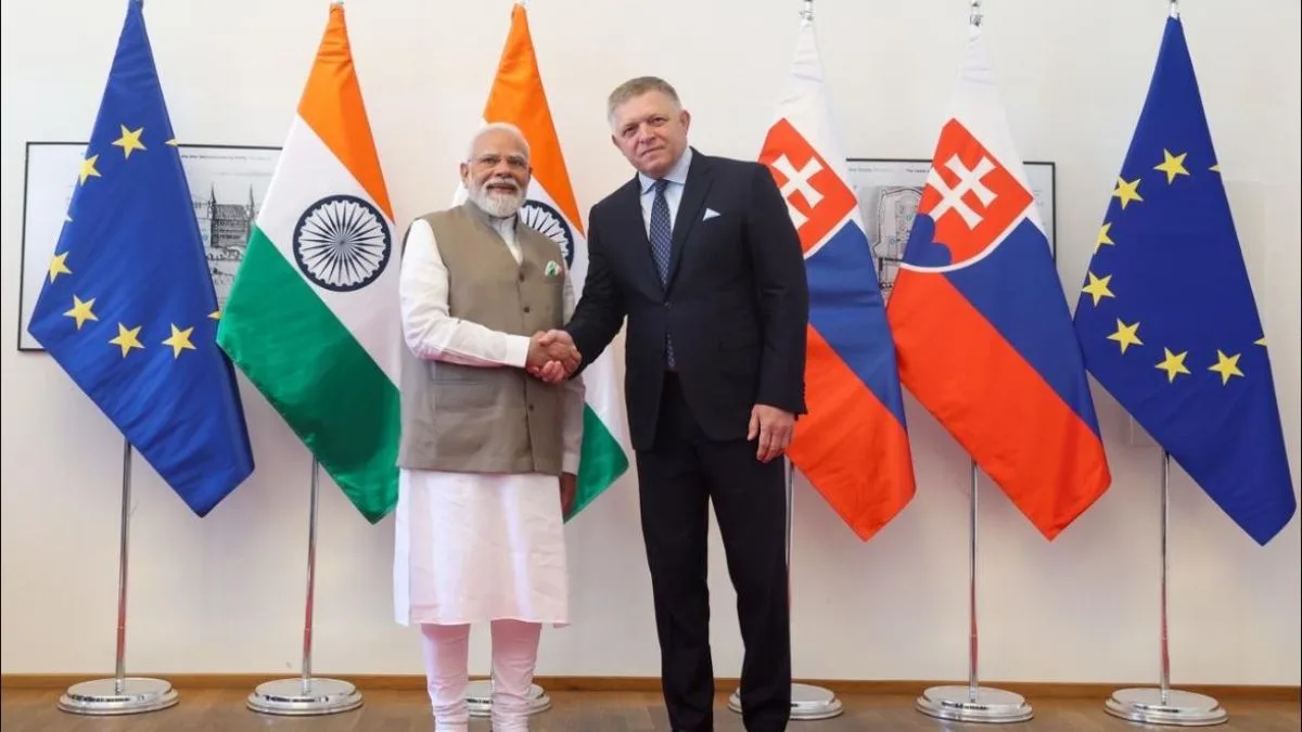 PM Modi, Slovakian counterpart Robert Fico hold talks in Bratislava