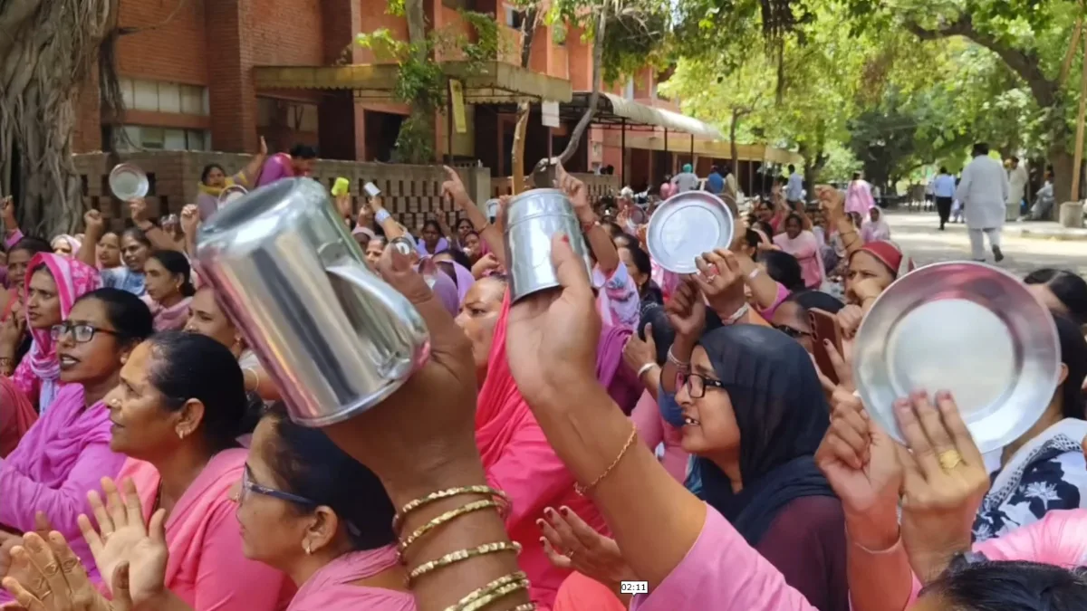 ‘CM Bhagwant Mann should get his wife to shop with Rs 2,500’: ASHA workers bang utensils in protest, warn AAP govt of 2027 backlash