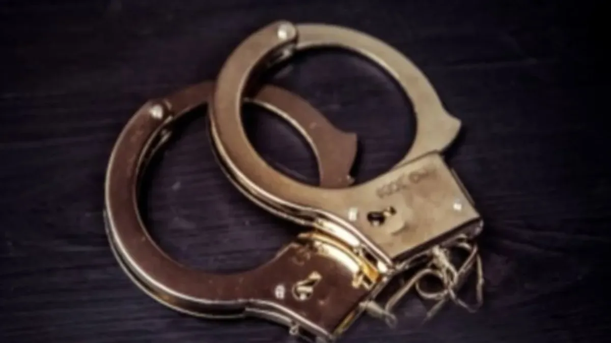 Police arrest 2 individuals, detain woman with minor son along Bengal border on suspicion of being Bangladeshi