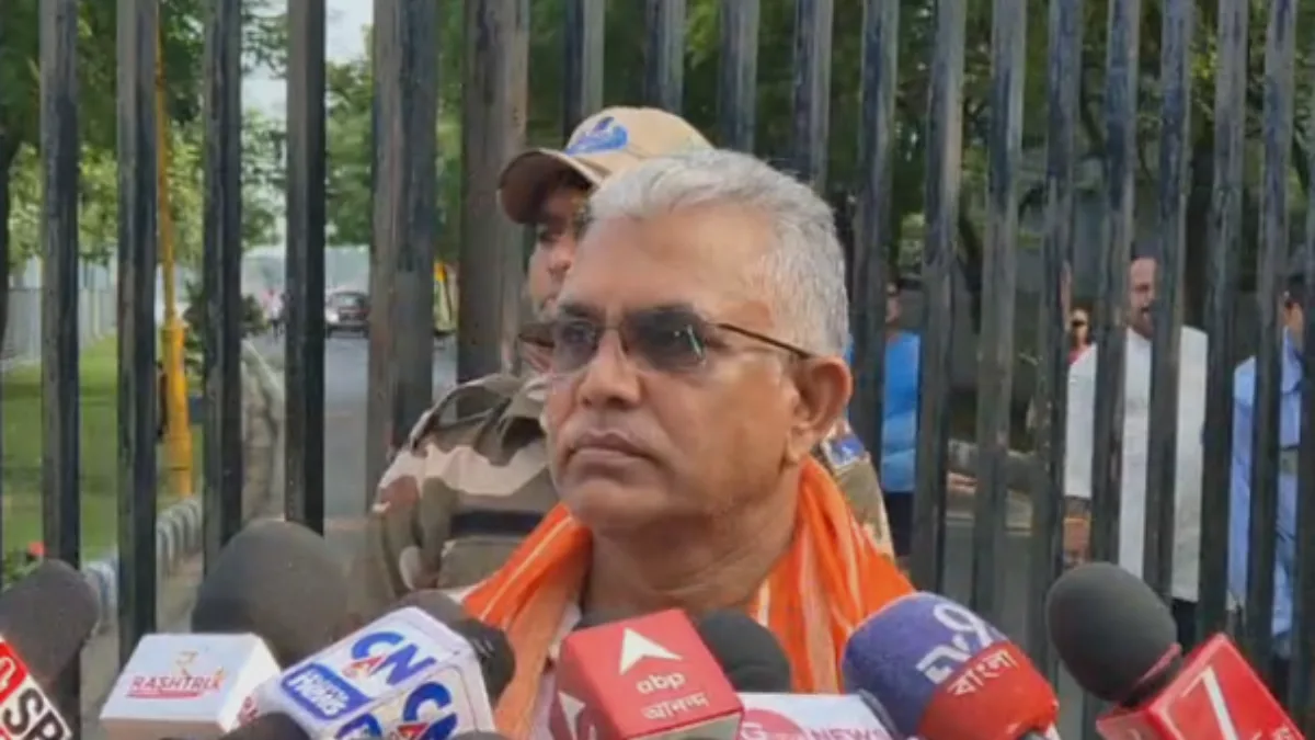 Kunal Ghosh knew he would be hit with eggs, but not raw ones: Dilip Ghosh
