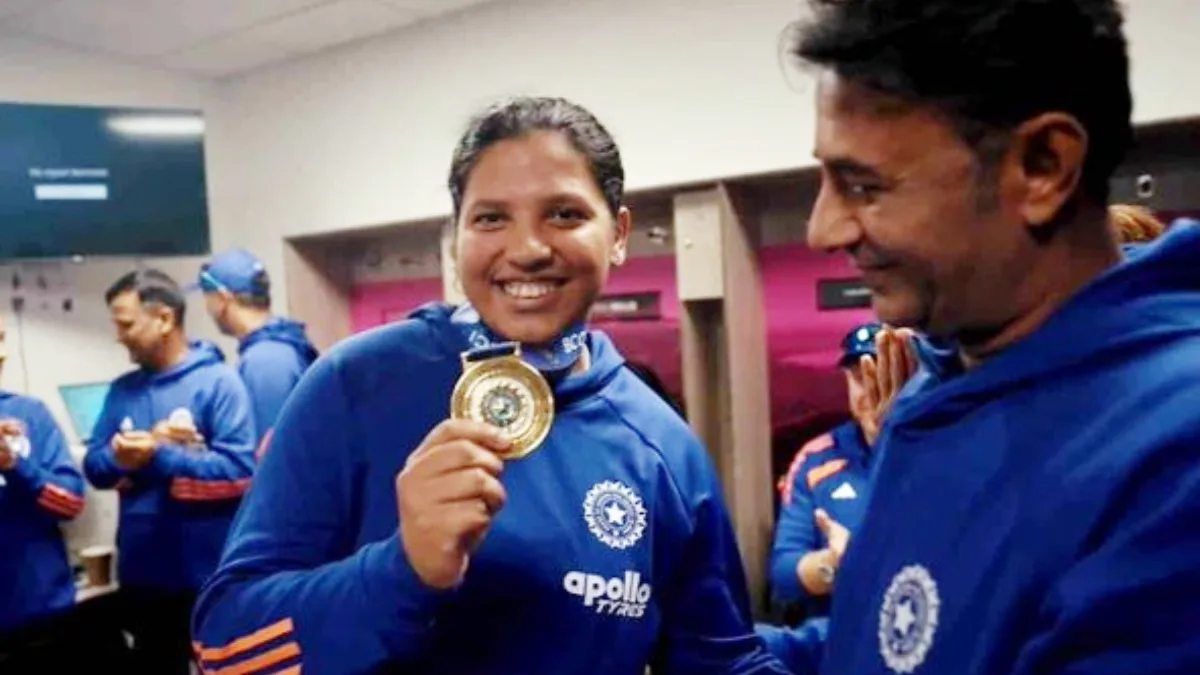Richa Ghosh bags Impact Fielder medal after stellar keeping display in England T20I series
