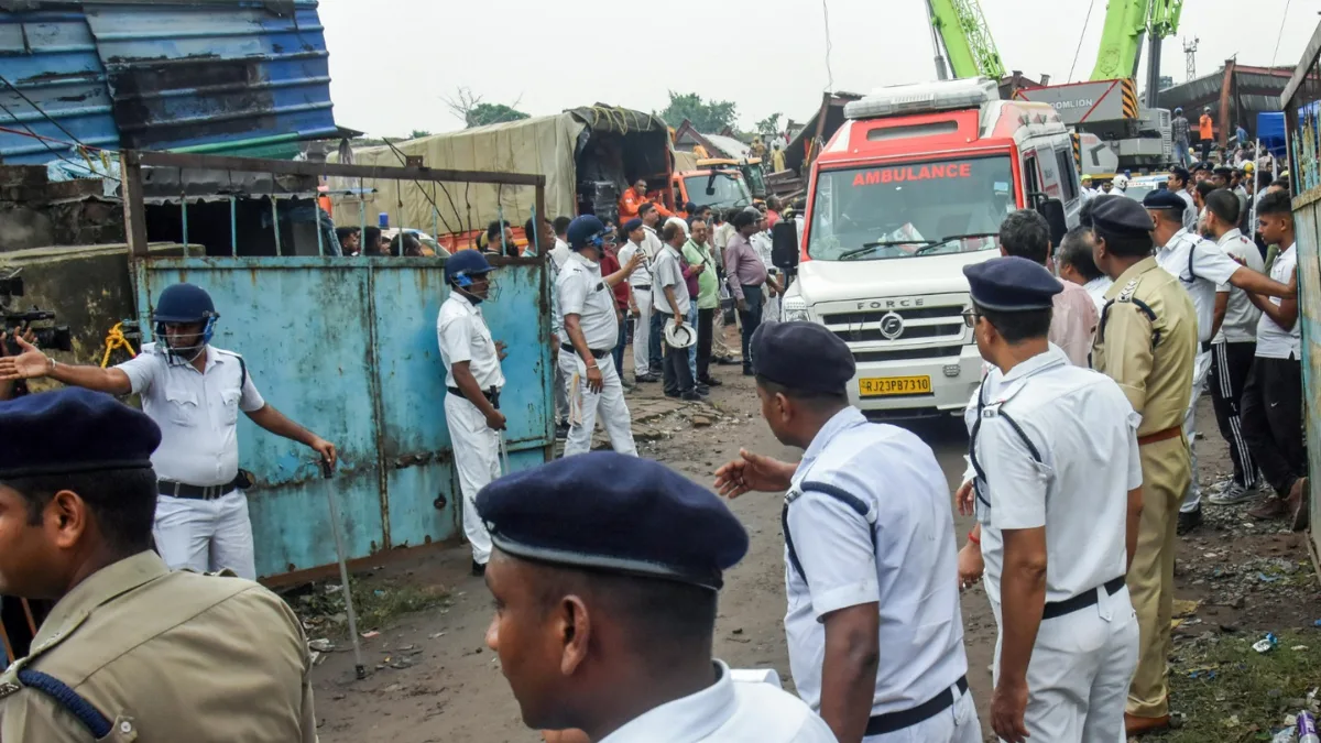 Kolkata Police register suo motu case into Taratala warehouse mishap; death toll rises to five