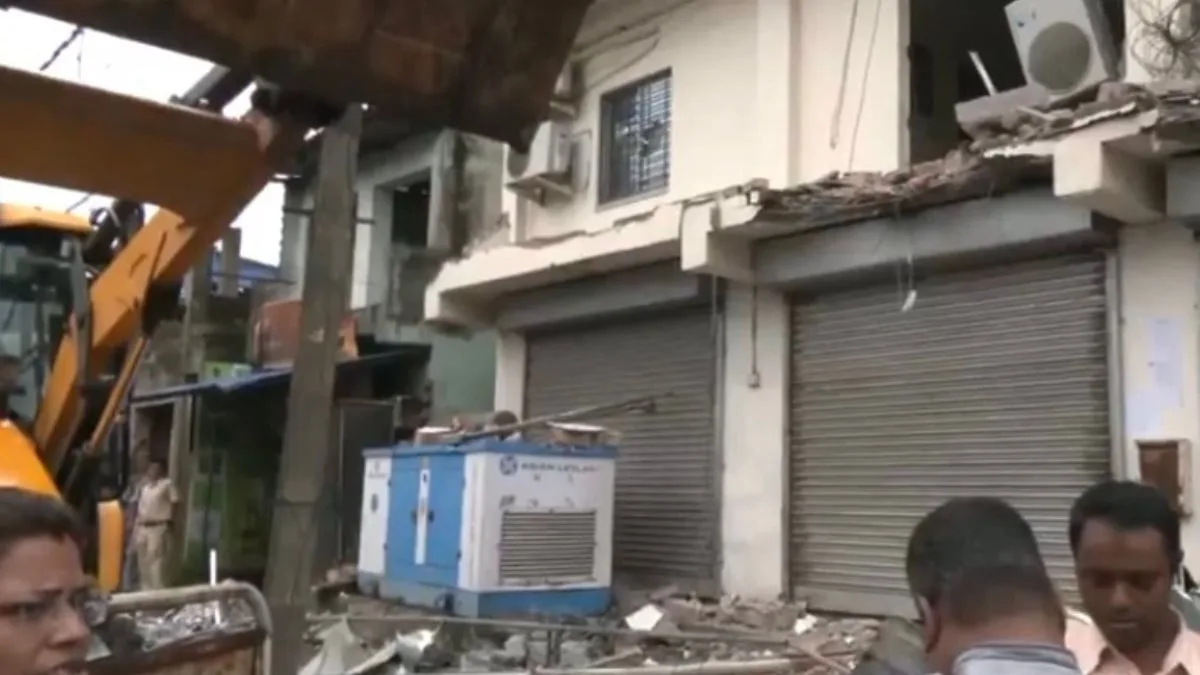 Calcutta HC stays demolition work at Abhishek Banerjee’s Amtala office until further orders