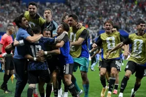 Messi drives Argentina’s late comeback against England, sets up World Cup final with Spain