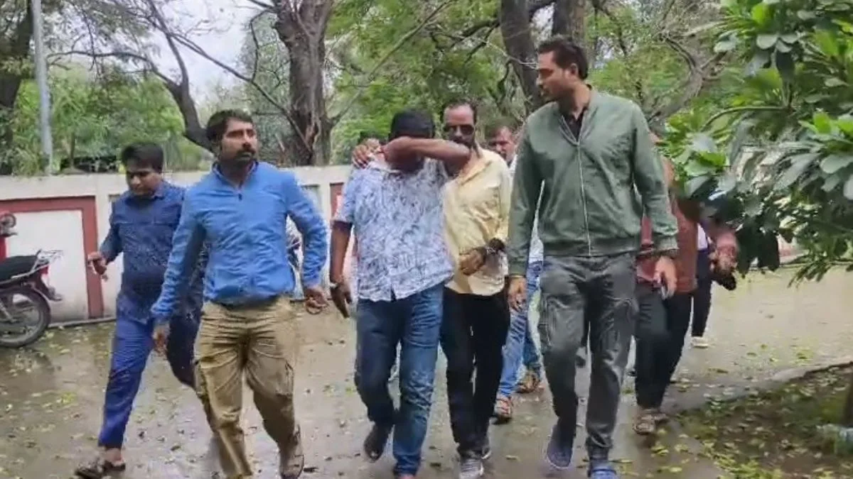 Maharashtra TET paper leak: Alleged mastermind Bijendra Kumar Gupta arrested in Patna, brought to Bhiwandi