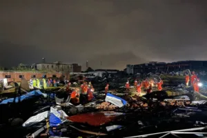 Extreme weather batters China: Hubei records 8 deaths, Gansu landslide leaves dozens buried