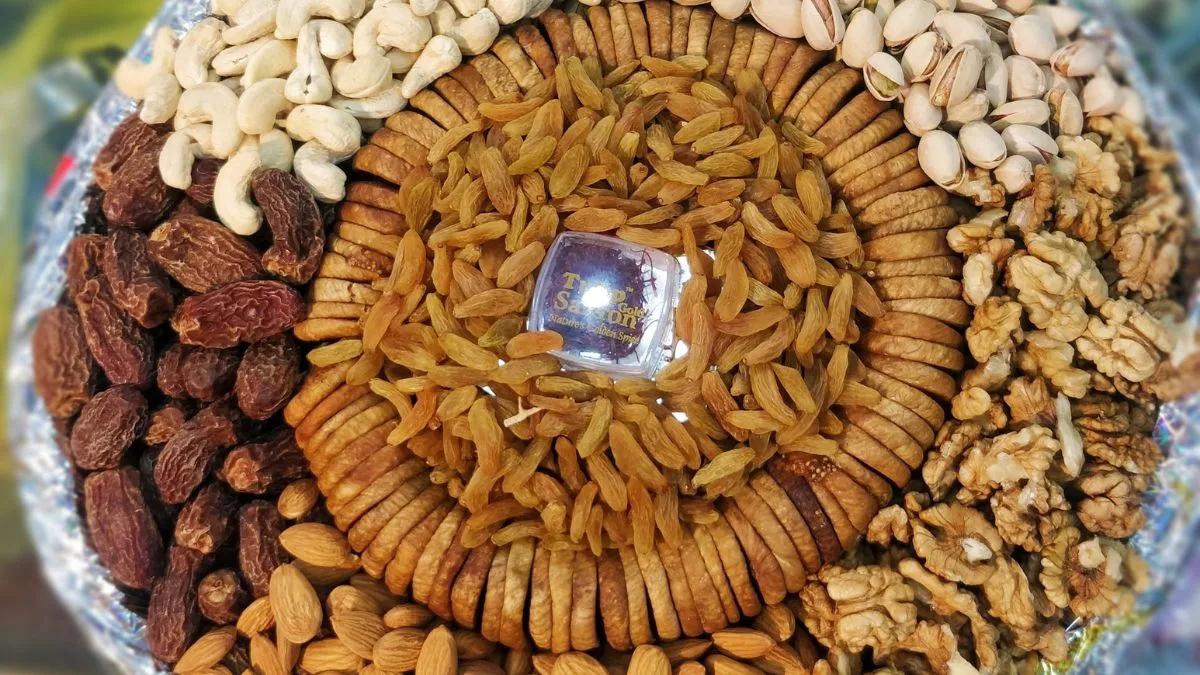 How to eat almonds, walnuts and figs the ayurvedic way, according to Acharya Balkrishna