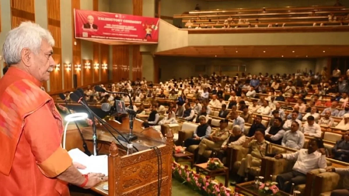 2,581 drug traffickers arrested in J&K during 100-day anti-drug drive: LG