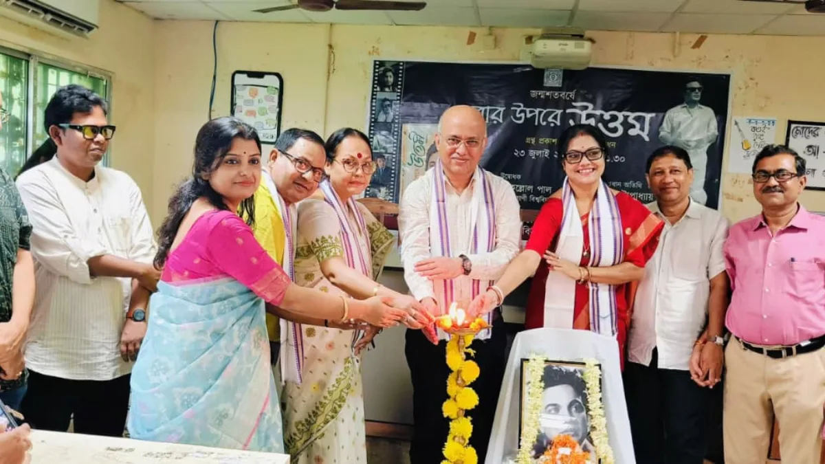 Kalyani University pays tribute to Uttam Kumar with first volume of ‘Sobar Upore Uttam’