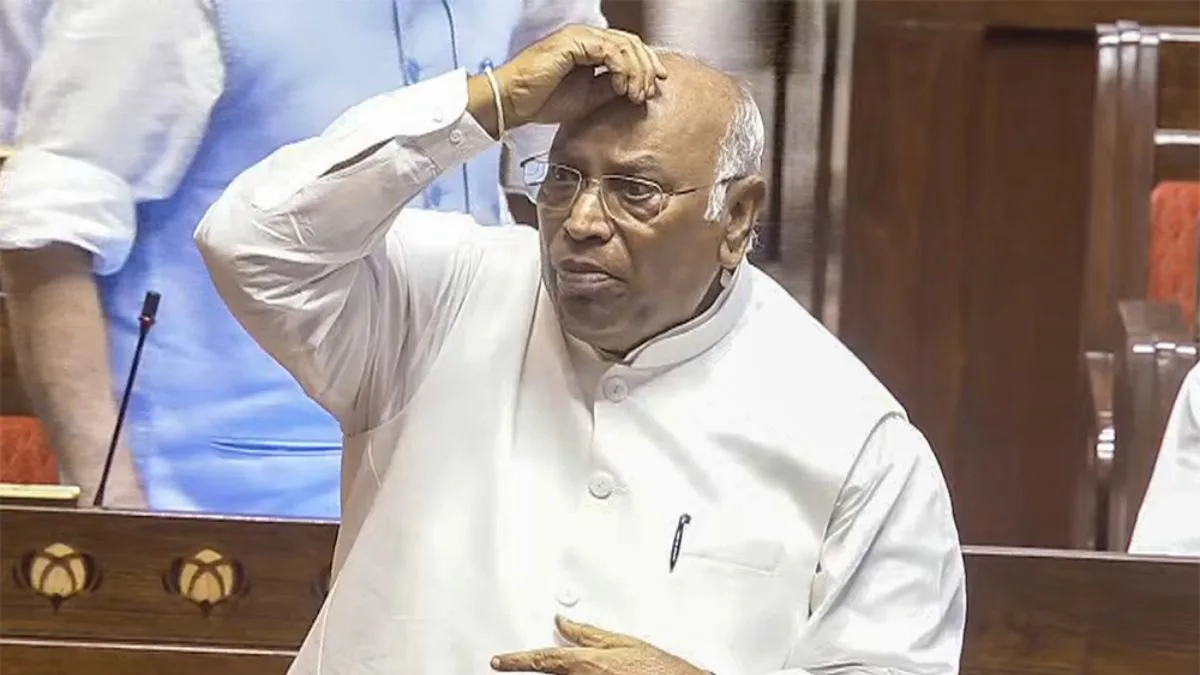 Kharge targets centre over NEET paper leak, alleges crackdown on student protest