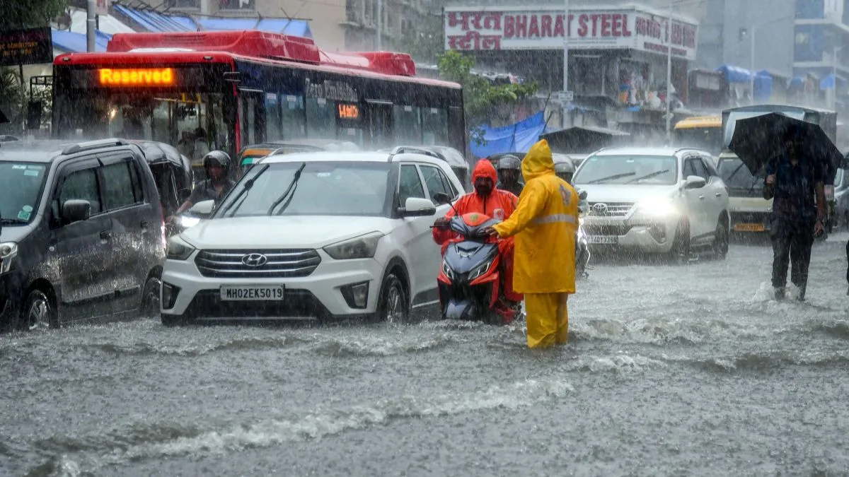 Mumbai rain cripples roads, rail tracks; IMD issues red alert for city and neighbouring districts