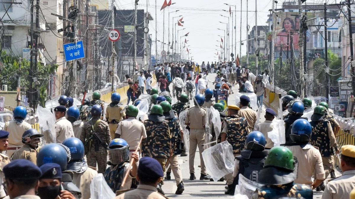 Bihar govt withdraws paper leak protest cases, orders release of arrested protesters after CJP warning