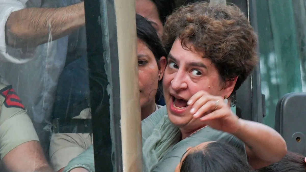 Congress PM house protest: Priyanka Gandhi released from detention after Sonia Gandhi visit to police station