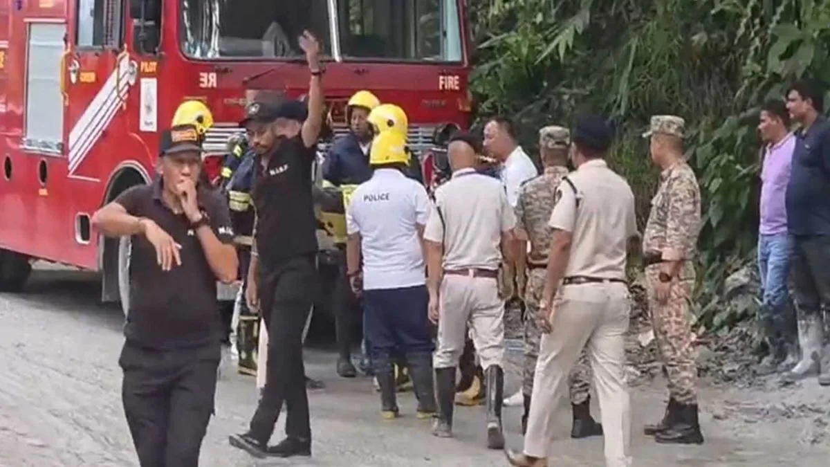 Sikkim tunnel tragedy: Death toll rises to 7; PM Modi assures Centre’s support for rescue