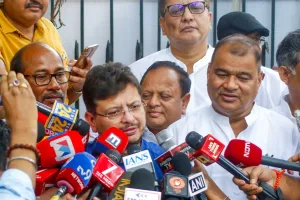 TMC rebel faction meets ECI, demands party name and symbol; Mamata loyalist says, ‘Tenant claiming ownership of house’