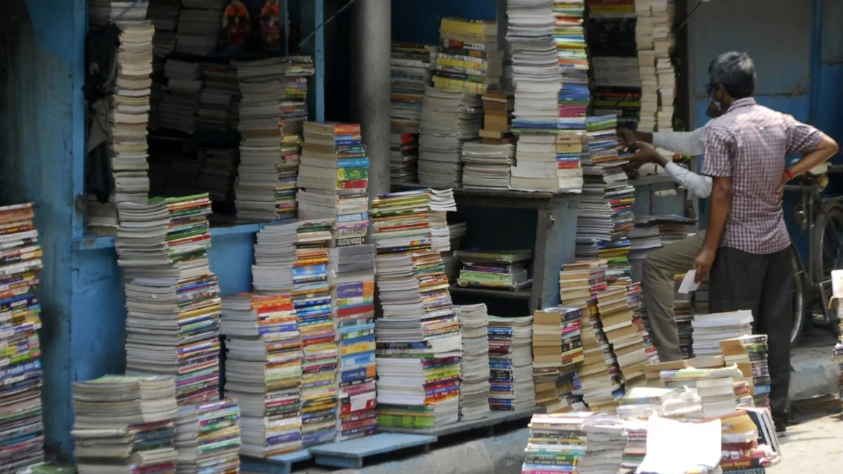 Book shops at College Street will not be razed, assures Agnimitra; shares vision on Boipara