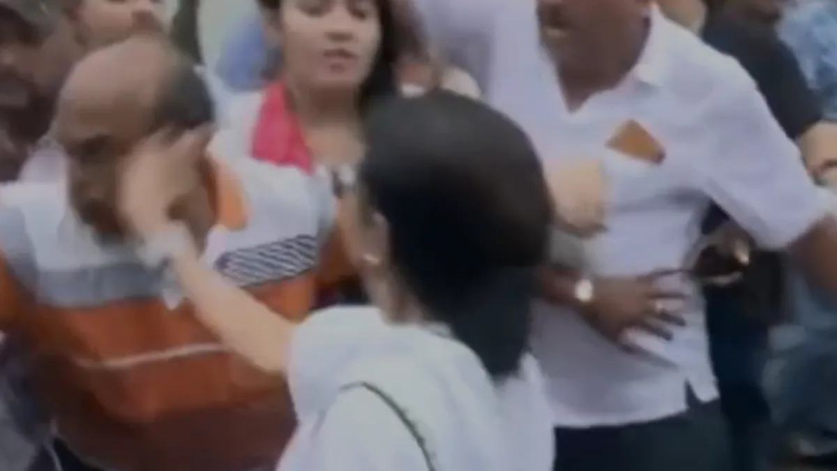 Mamata slaps man outside Kalighat residence, triggers massive row | Watch