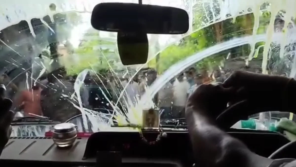 CPIM’s Minakshi Mukherjee comes under ‘egg attack’ outside Sitalkuchi police station