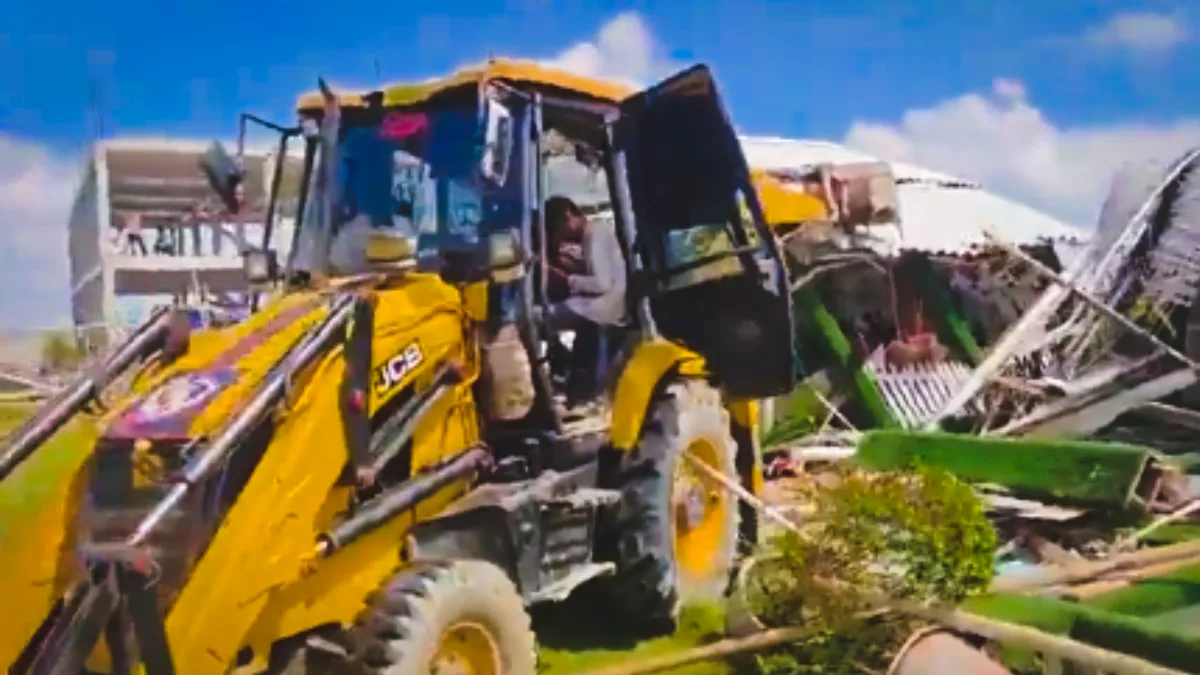 Bulldozer action at Saokat Molla’s son’s ‘illegal’ riverside café | Visuals inside