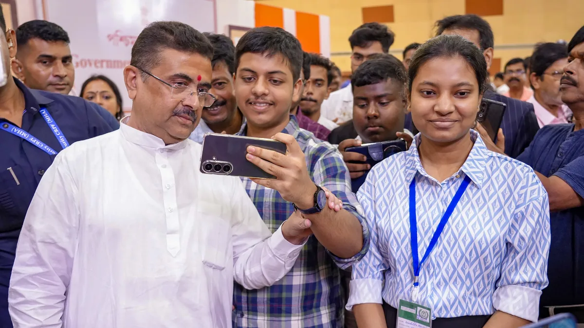 Bengal felicitates its top 100 NEET-UG rankers days after nationwide Gen-Z protests