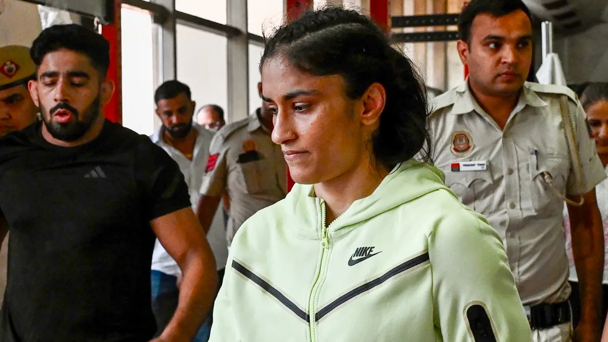 Delhi HC closes Vinesh Phogat’s Asian Games trials case, asks WFI to decide show-cause notice